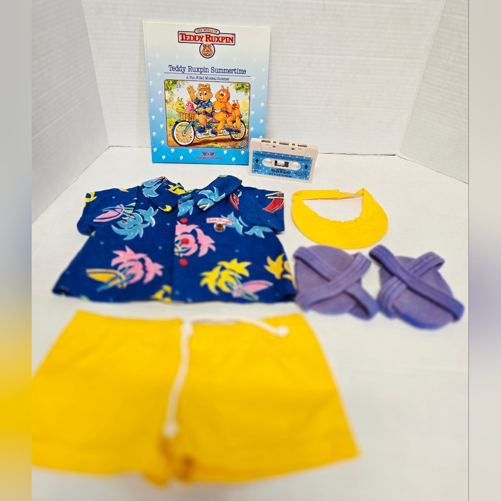 Vintage Teddy Ruxpin Summertime Beach Outfit W/ Book &‎ Cassette Bundle